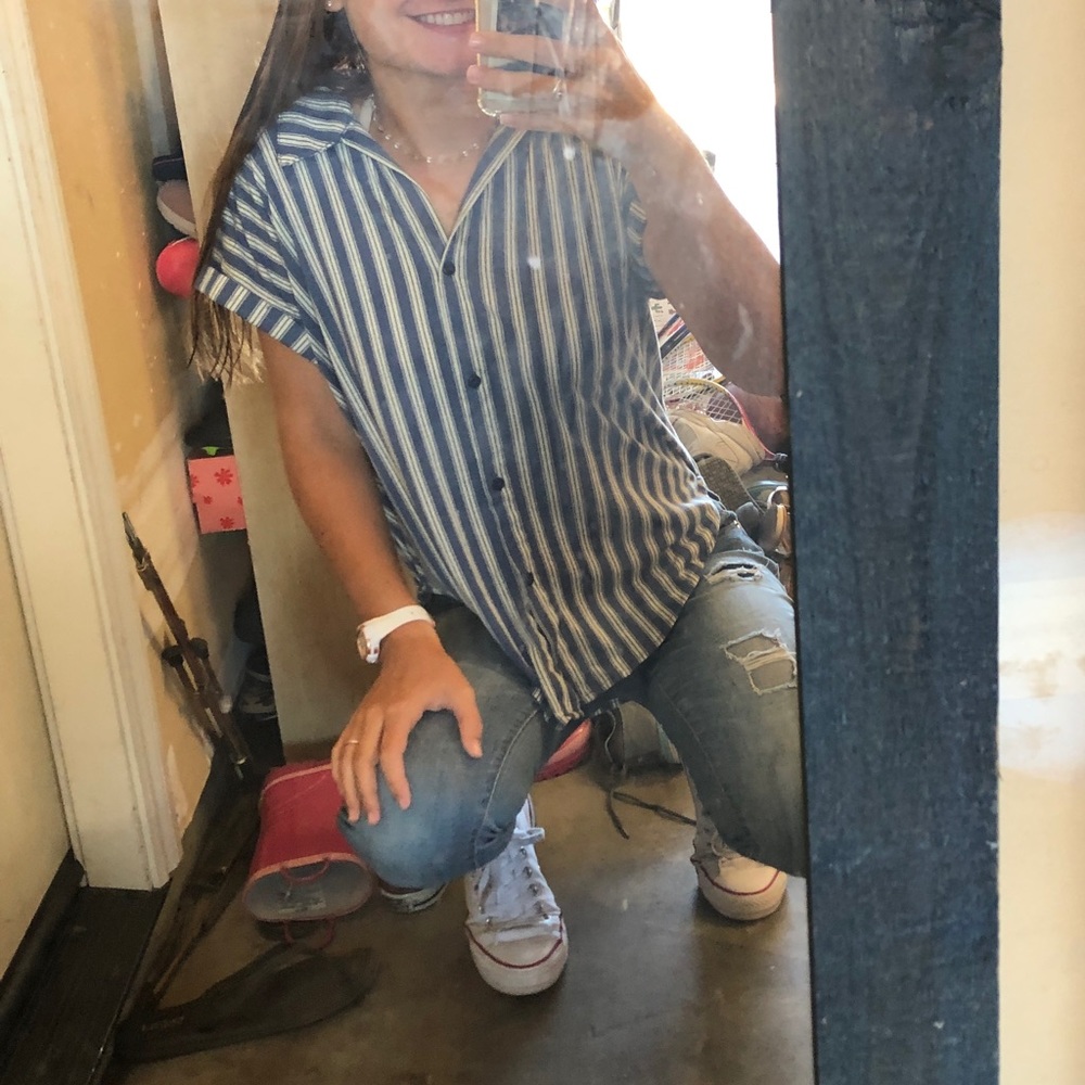 Stripe short sleeve button down shirt